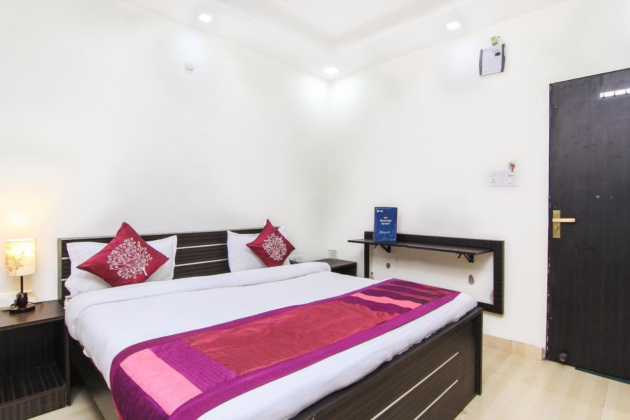 Capital O 15422 Shiva Inn Unnao Экстерьер фото
