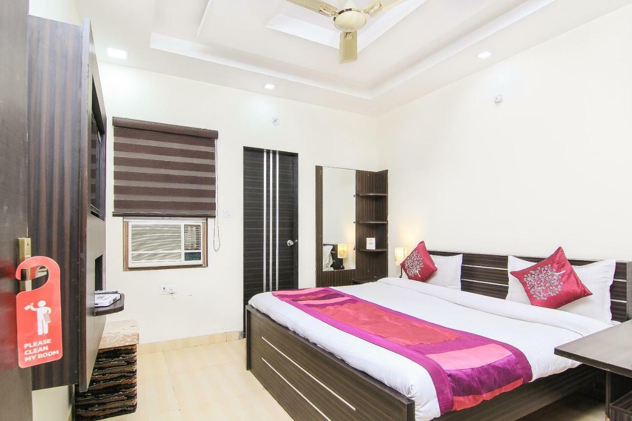 Capital O 15422 Shiva Inn Unnao Экстерьер фото